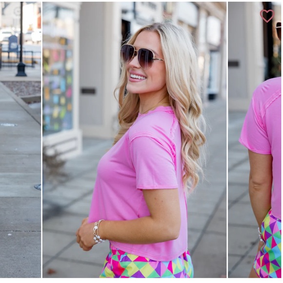 Pink Cropped Tee - Picture 3 of 4